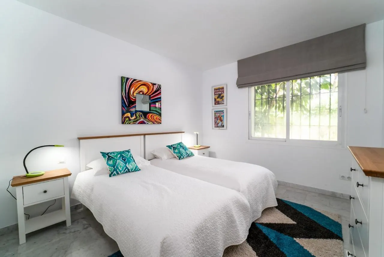 Bright New Apartment In Puente Romano Marbella