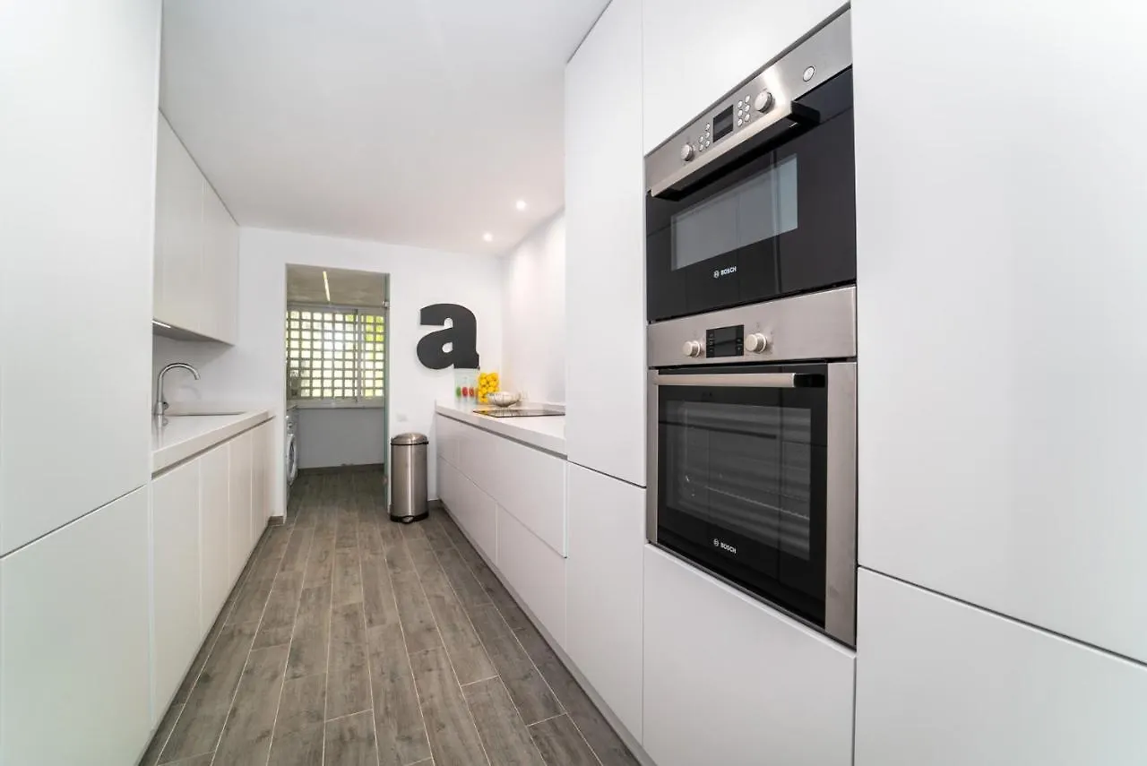 Bright New Apartment In Puente Romano Marbella